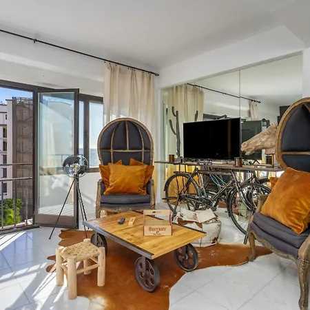 Venus Sea View Lejlighed *